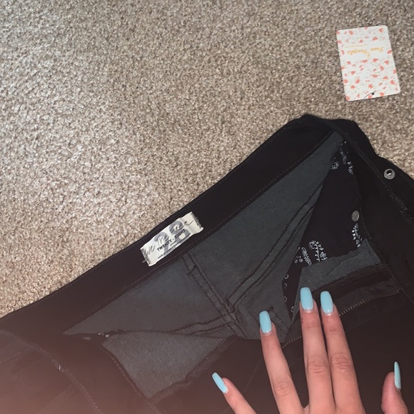 NWT FREE PEOPLE BLACK MINI SKIRT 28 - Picture 2 of 5